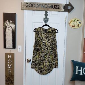 Lane Bryant Sleeveless Animal Print Twist Front Blouse Size 26